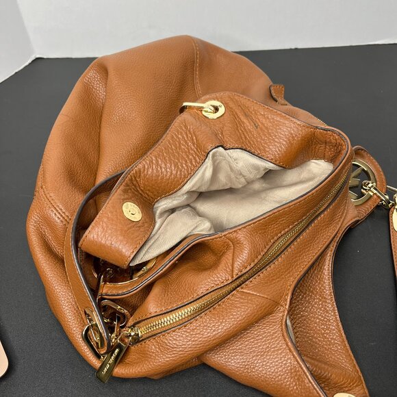 MICHAEL KORS Fulton Brown Pebbled Leather Shoulder Bag Gold Chain Hardware EUC - Picture 4 of 16